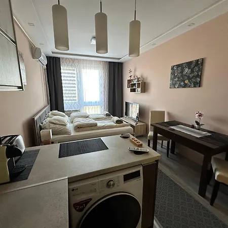 Mia Apartman